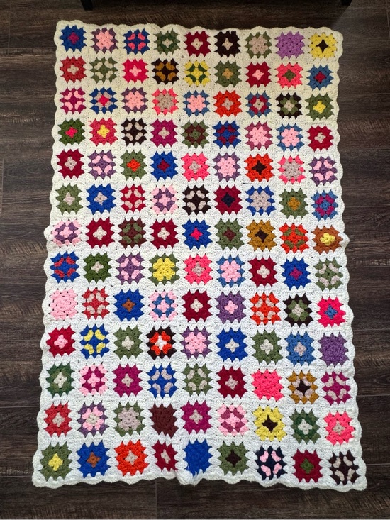 Vintage granny square afghan Other - Handmade Multicolor Crochet Granny Square Blanket